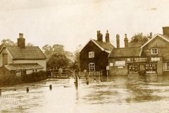 Albert Place in flood, 1912