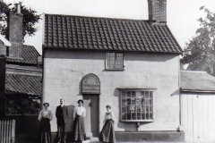 Oliver Watson's Shop, Fairfield Road, 1906